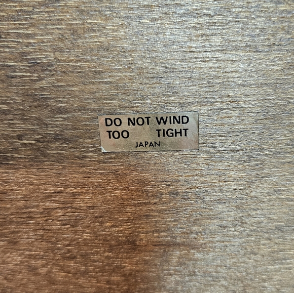 Elegant Wooden Jewelry Organizer with Music Box - Brown - Picture 10 of 10